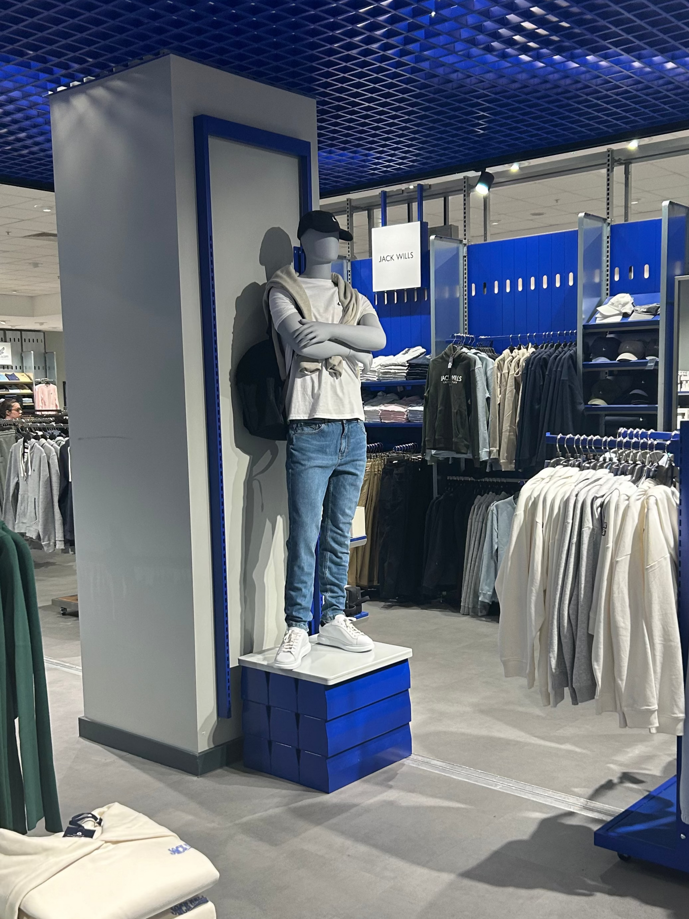 Male Casual Lifestyle Mannequin - Arms Crossed