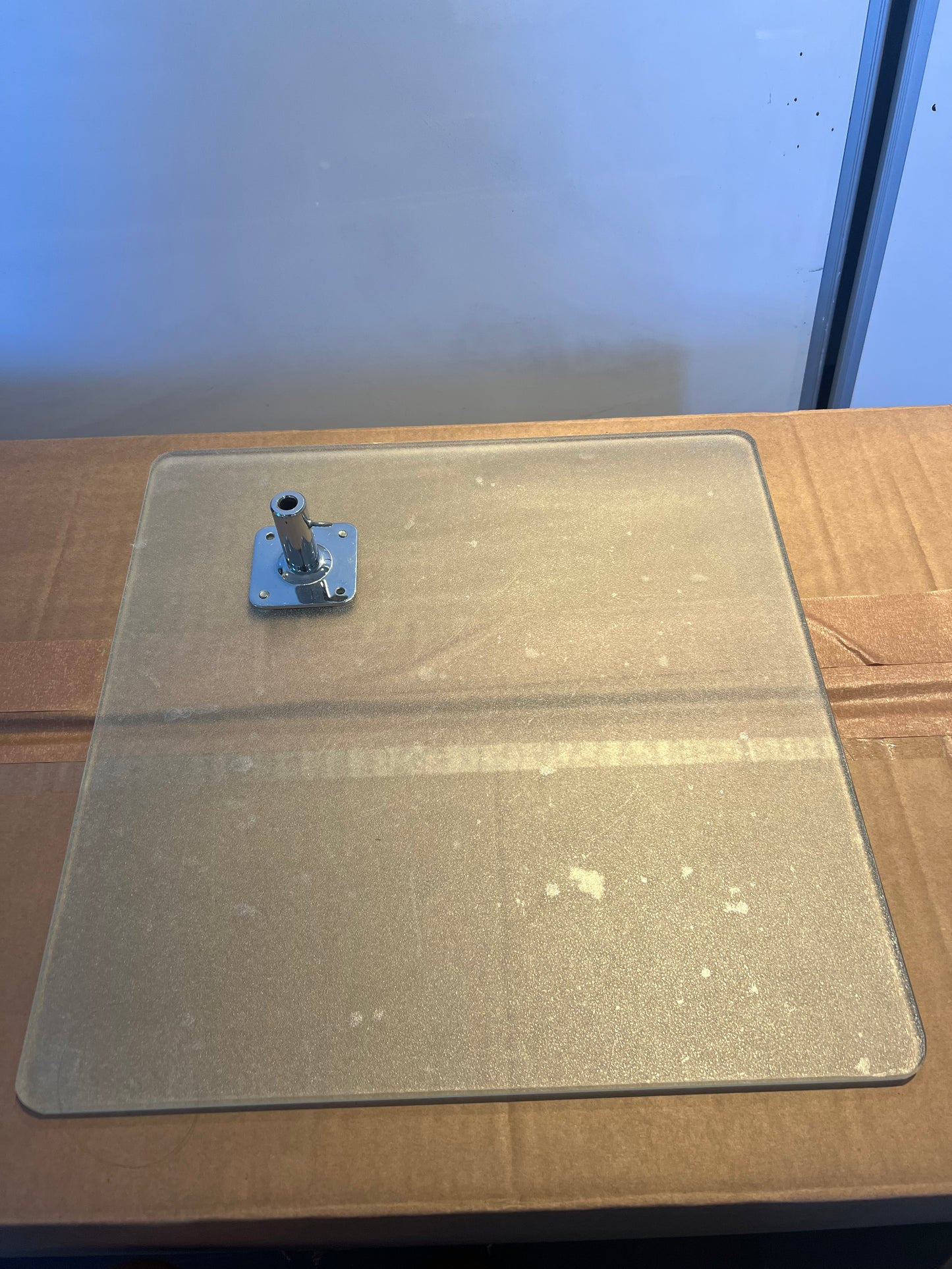 BASE GLASS